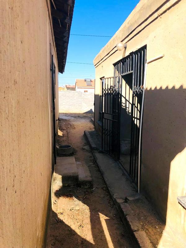 3 Bedroom Property for Sale in Drieziek Gauteng