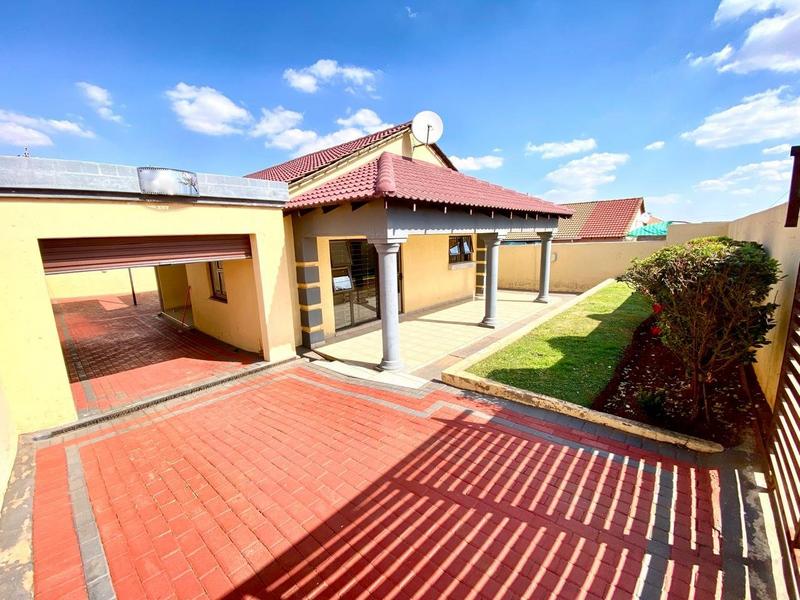 3 Bedroom Property for Sale in Ennerdale Gauteng
