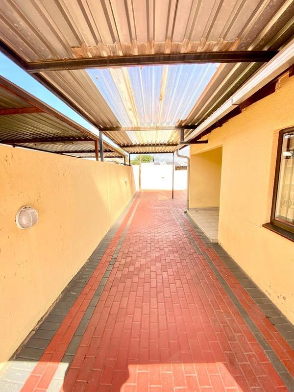 3 Bedroom Property for Sale in Ennerdale Gauteng