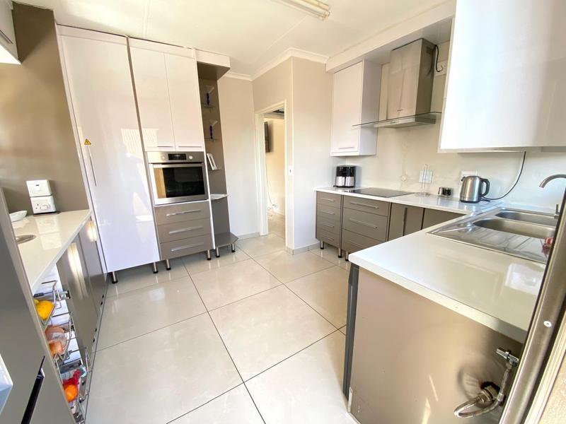 3 Bedroom Property for Sale in Ennerdale Gauteng