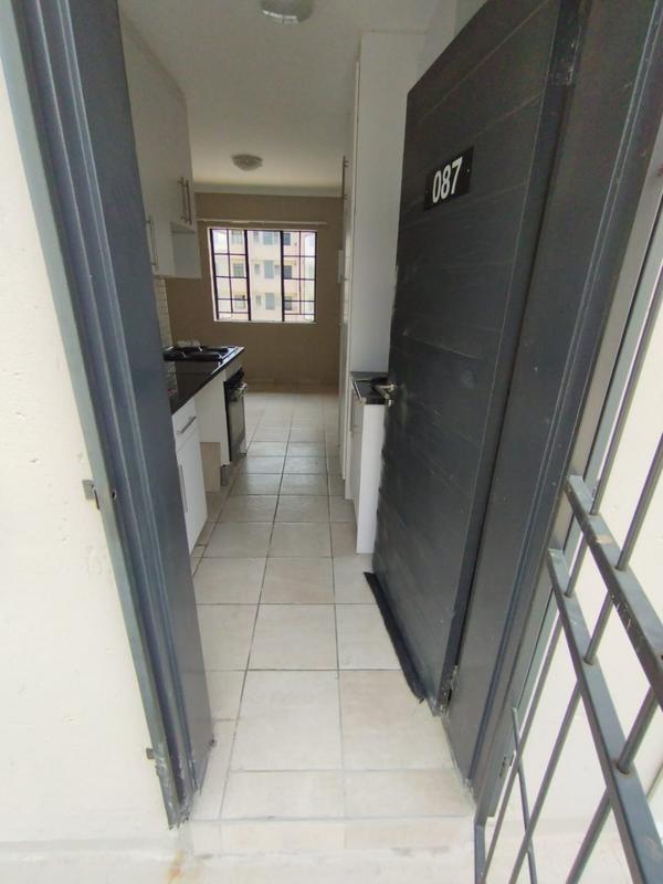 2 Bedroom Property for Sale in Fleurhof Gauteng