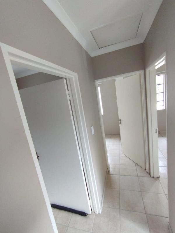 2 Bedroom Property for Sale in Fleurhof Gauteng