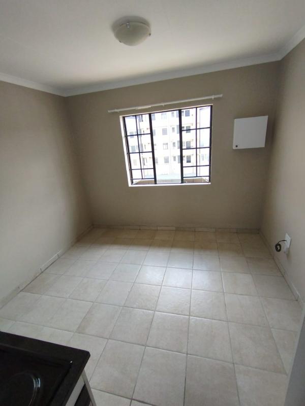 2 Bedroom Property for Sale in Fleurhof Gauteng
