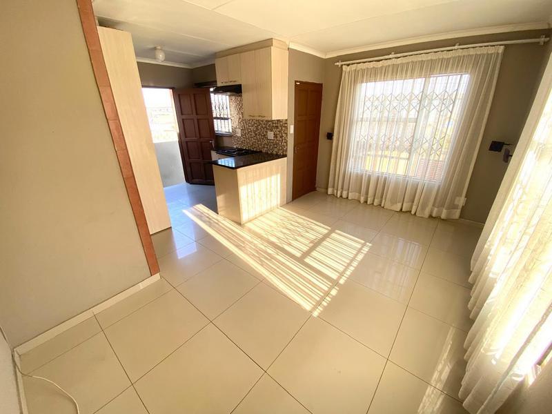 2 Bedroom Property for Sale in Fleurhof Gauteng