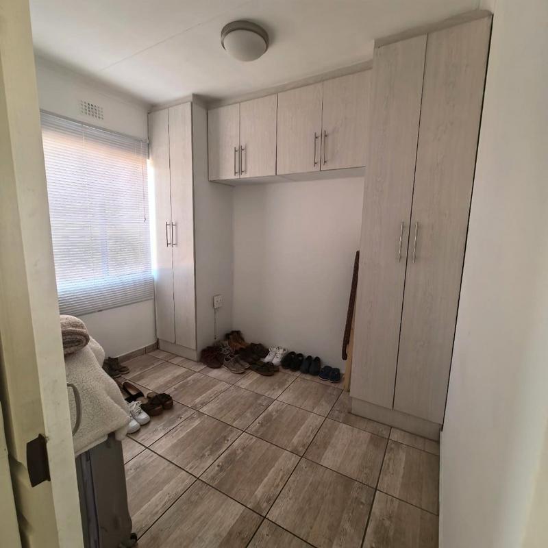 2 Bedroom Property for Sale in Fleurhof Gauteng