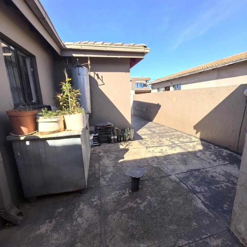 3 Bedroom Property for Sale in Glen Ridge Gauteng