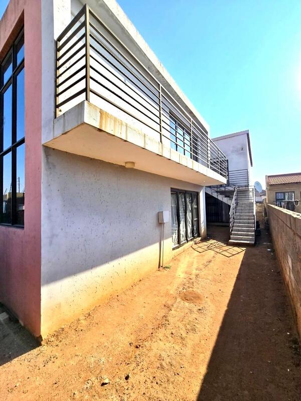 4 Bedroom Property for Sale in Glen Ridge Gauteng