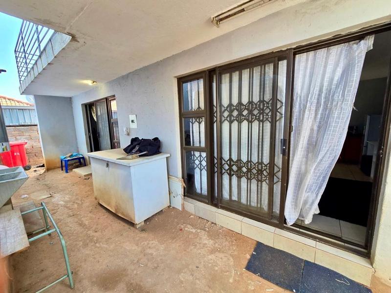 4 Bedroom Property for Sale in Glen Ridge Gauteng