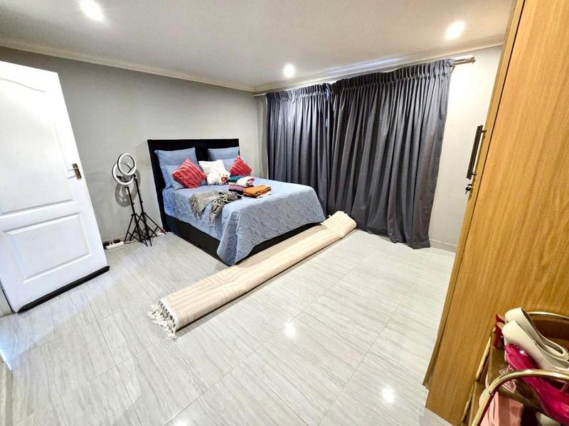 4 Bedroom Property for Sale in Glen Ridge Gauteng