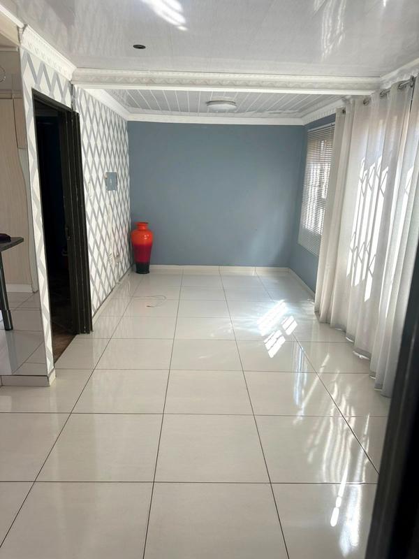 2 Bedroom Property for Sale in Glen Ridge Gauteng