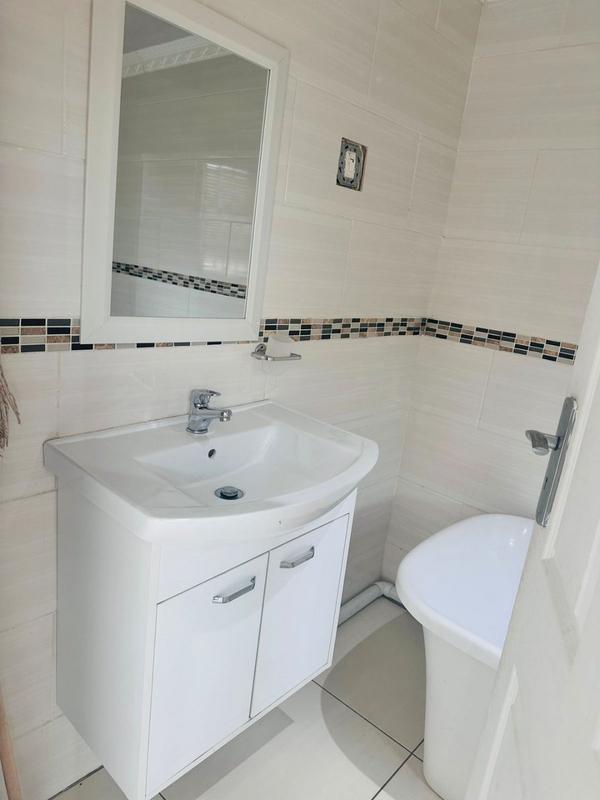 2 Bedroom Property for Sale in Glen Ridge Gauteng