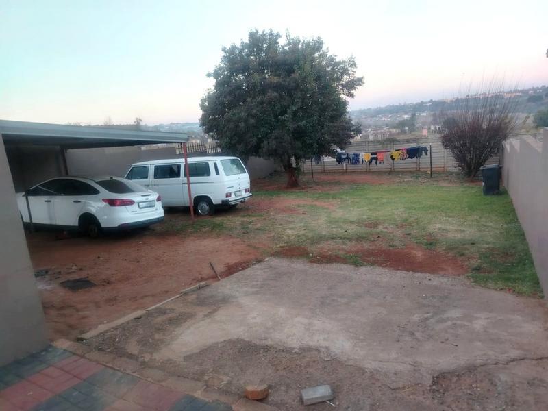 2 Bedroom Property for Sale in Groblerpark Gauteng