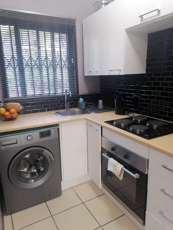 2 Bedroom Property for Sale in Honeydew Grove Gauteng