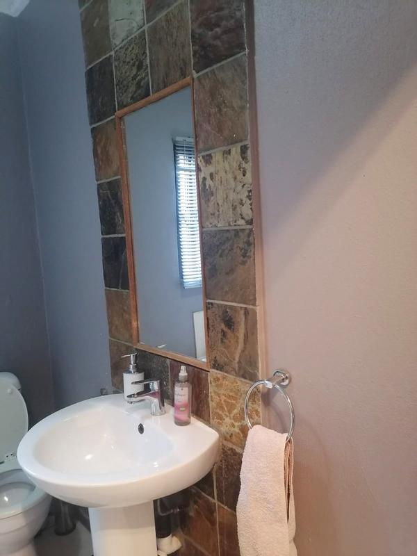 2 Bedroom Property for Sale in Honeydew Grove Gauteng
