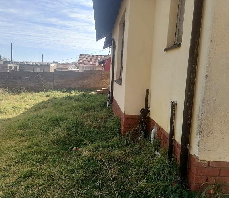 3 Bedroom Property for Sale in Lawley Gauteng