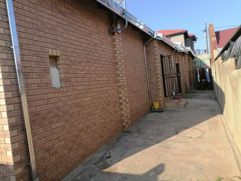 3 Bedroom Property for Sale in Meadowlands Gauteng