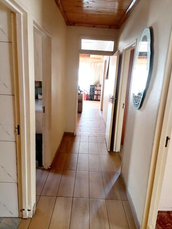 3 Bedroom Property for Sale in Meadowlands Gauteng
