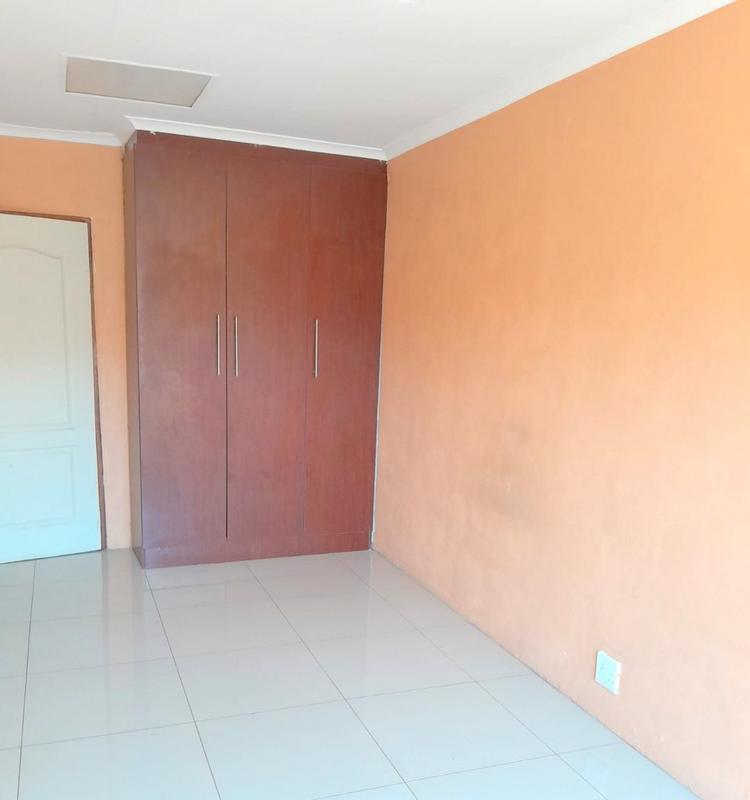4 Bedroom Property for Sale in Munsieville Gauteng