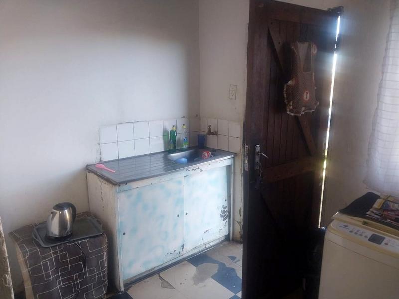 2 Bedroom Property for Sale in Naledi Gauteng