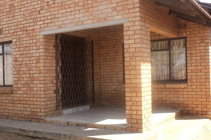 2 Bedroom Property for Sale in Orange Farm Gauteng