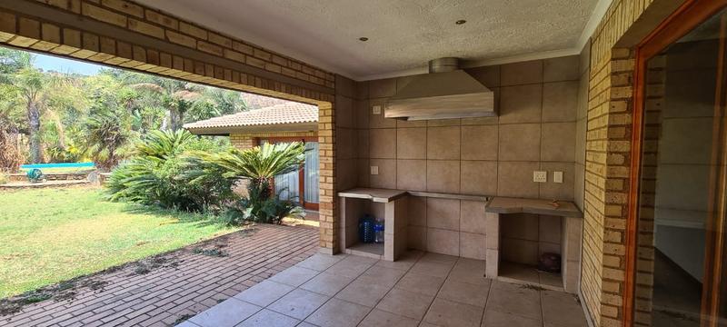 4 Bedroom Property for Sale in Poortview Gauteng