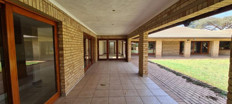 4 Bedroom Property for Sale in Poortview Gauteng