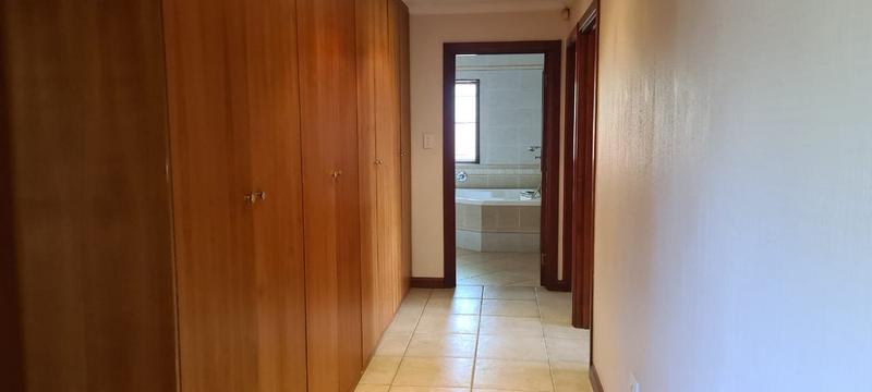 4 Bedroom Property for Sale in Poortview Gauteng