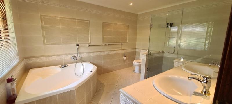 4 Bedroom Property for Sale in Poortview Gauteng