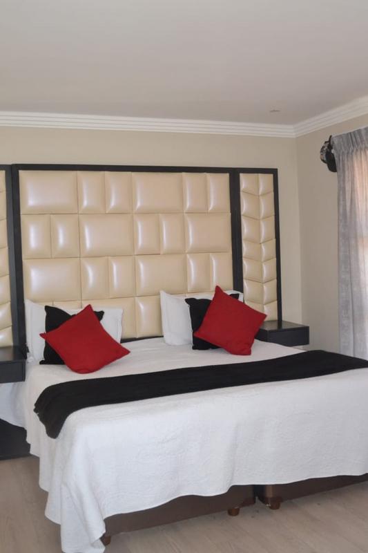 5 Bedroom Property for Sale in Sagewood Gauteng