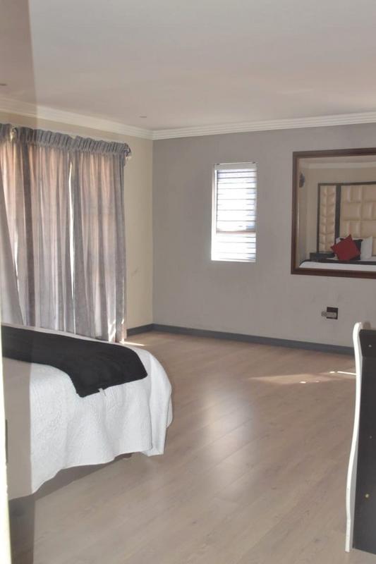 5 Bedroom Property for Sale in Sagewood Gauteng