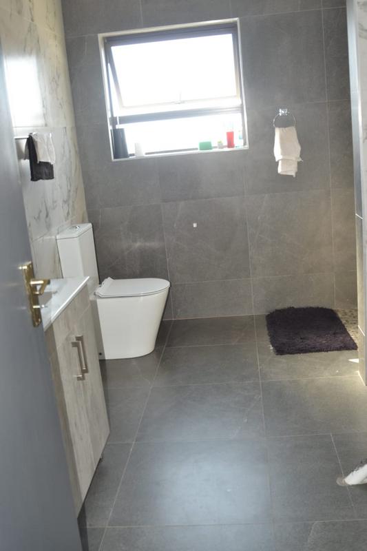 5 Bedroom Property for Sale in Sagewood Gauteng