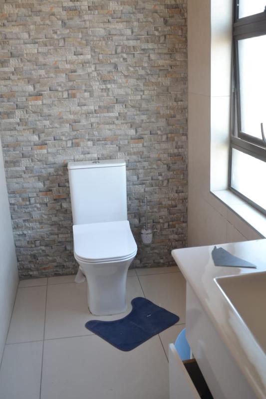 5 Bedroom Property for Sale in Sagewood Gauteng