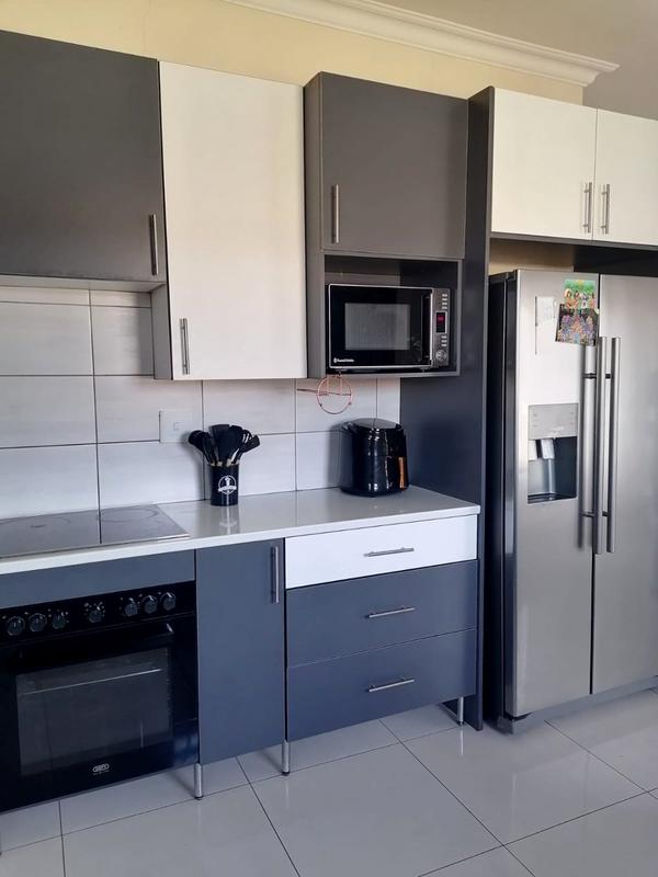 3 Bedroom Property for Sale in Wildtuinpark Gauteng