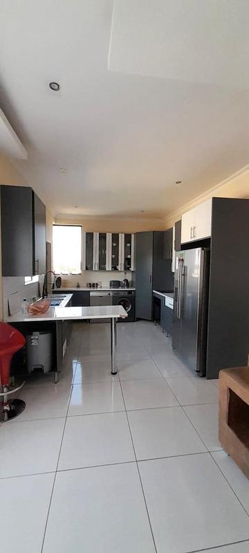 3 Bedroom Property for Sale in Wildtuinpark Gauteng