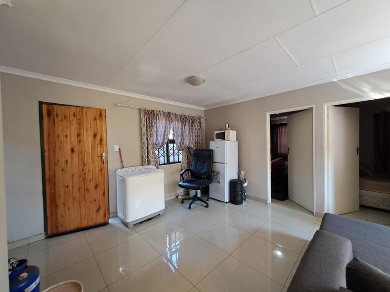 3 Bedroom Property for Sale in Windmill Park Gauteng
