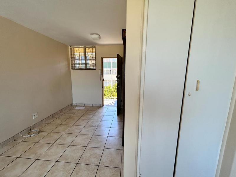 To Let 2 Bedroom Property for Rent in Sunnyside Gauteng
