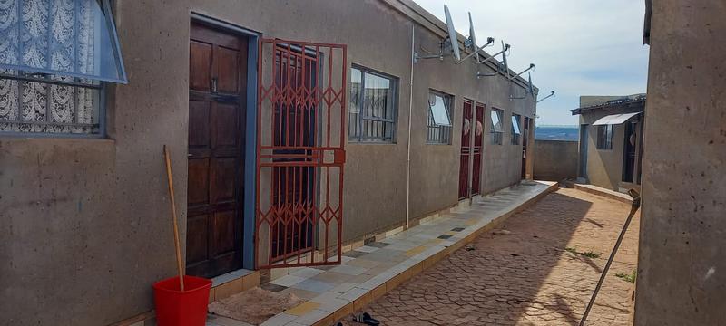 2 Bedroom Property for Sale in Buhle Park Gauteng