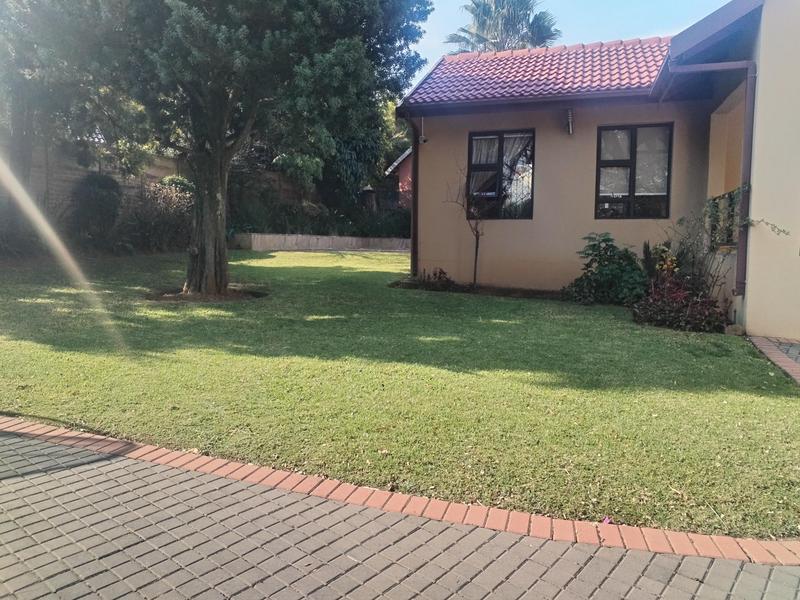 To Let 3 Bedroom Property for Rent in Weltevreden Park Gauteng