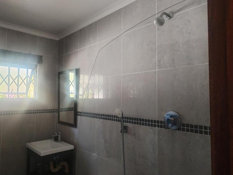 To Let 3 Bedroom Property for Rent in Weltevreden Park Gauteng