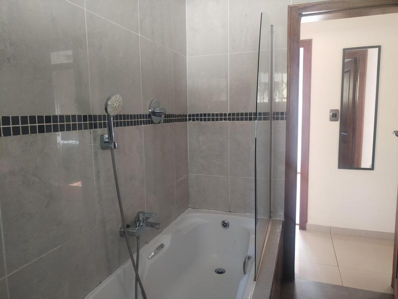 To Let 3 Bedroom Property for Rent in Weltevreden Park Gauteng