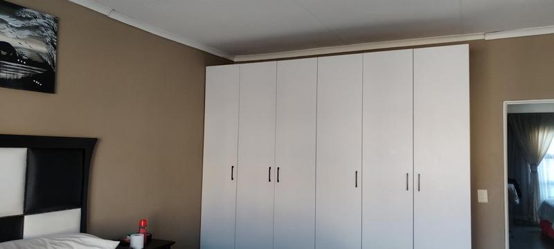 To Let 3 Bedroom Property for Rent in Wildtuinpark Gauteng