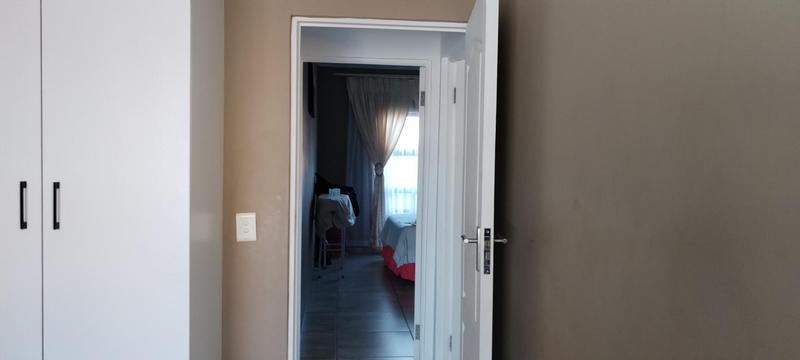 To Let 3 Bedroom Property for Rent in Wildtuinpark Gauteng