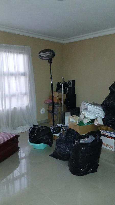 To Let 4 Bedroom Property for Rent in Wildtuinpark Gauteng
