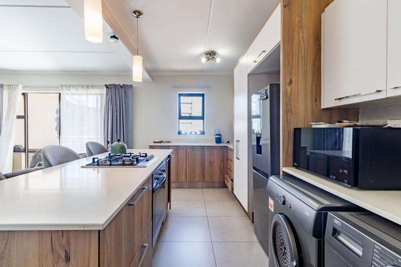 2 Bedroom Property for Sale in Golden Fields Estate Gauteng