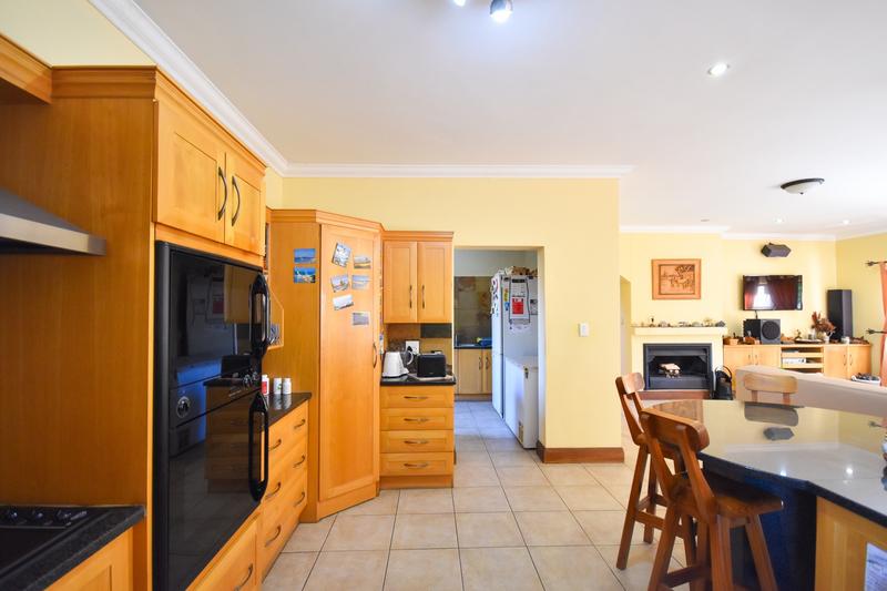 4 Bedroom Property for Sale in Midstream Estate Gauteng