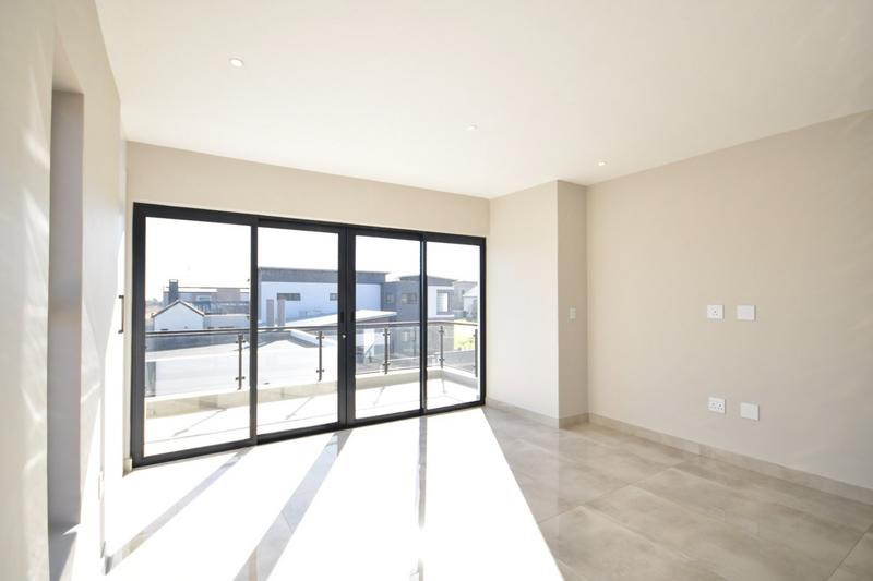 5 Bedroom Property for Sale in Midstream Estate Gauteng