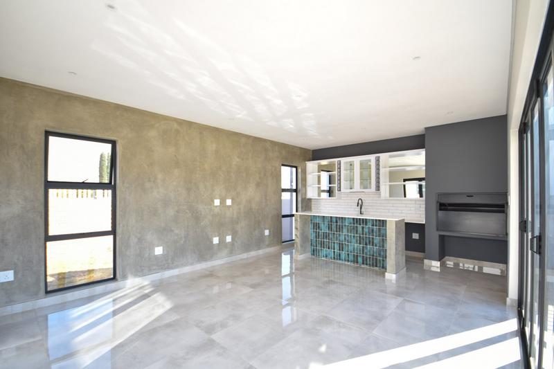 5 Bedroom Property for Sale in Midstream Estate Gauteng