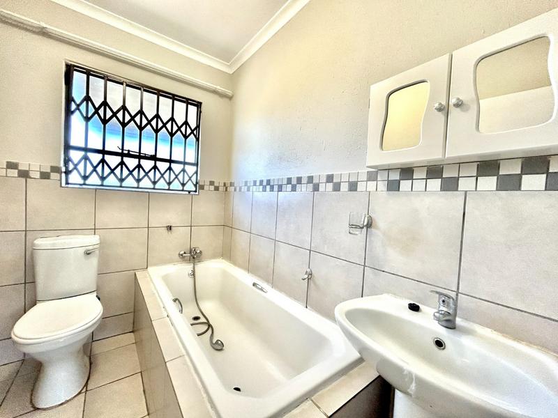 To Let 3 Bedroom Property for Rent in The Orchards Gauteng