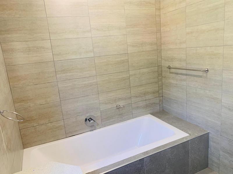 To Let 4 Bedroom Property for Rent in Blairgowrie Gauteng