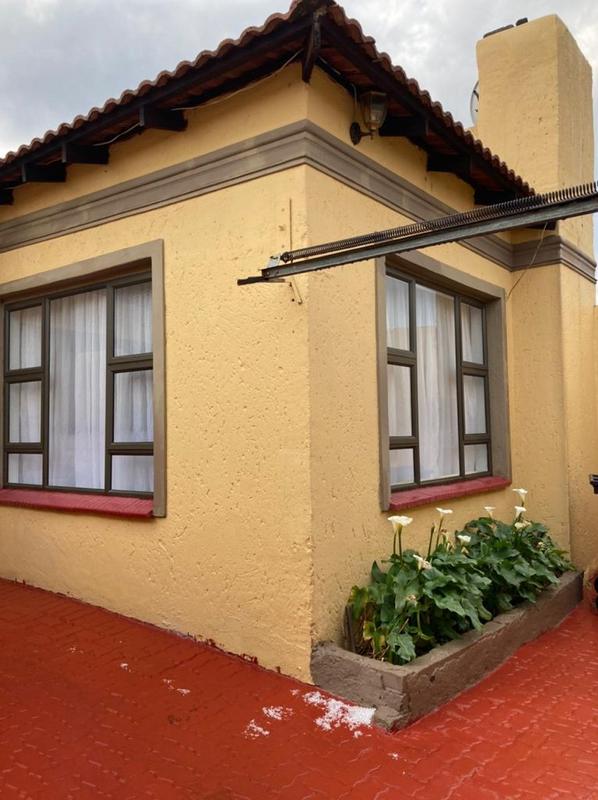 3 Bedroom Property for Sale in Diepkloof Gauteng